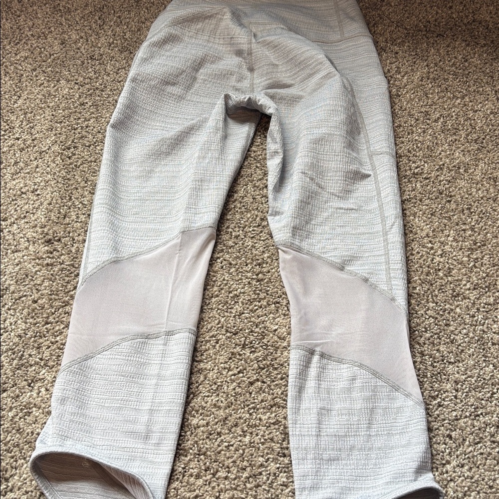 Athleta Capri Leggings - Picture 8 of 8